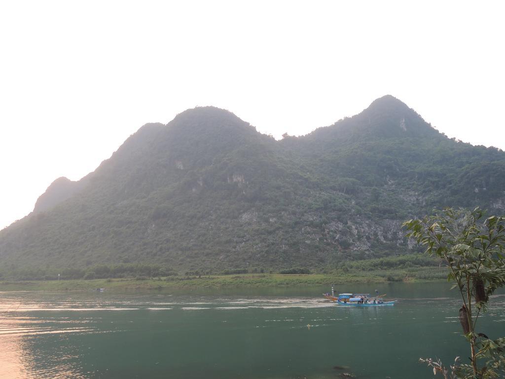 Ho Khanh'S Homestay 퐁냐 외부 사진